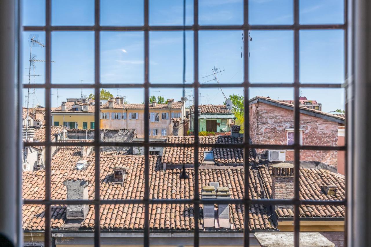 Emilia Suite Urban Modena Exterior photo